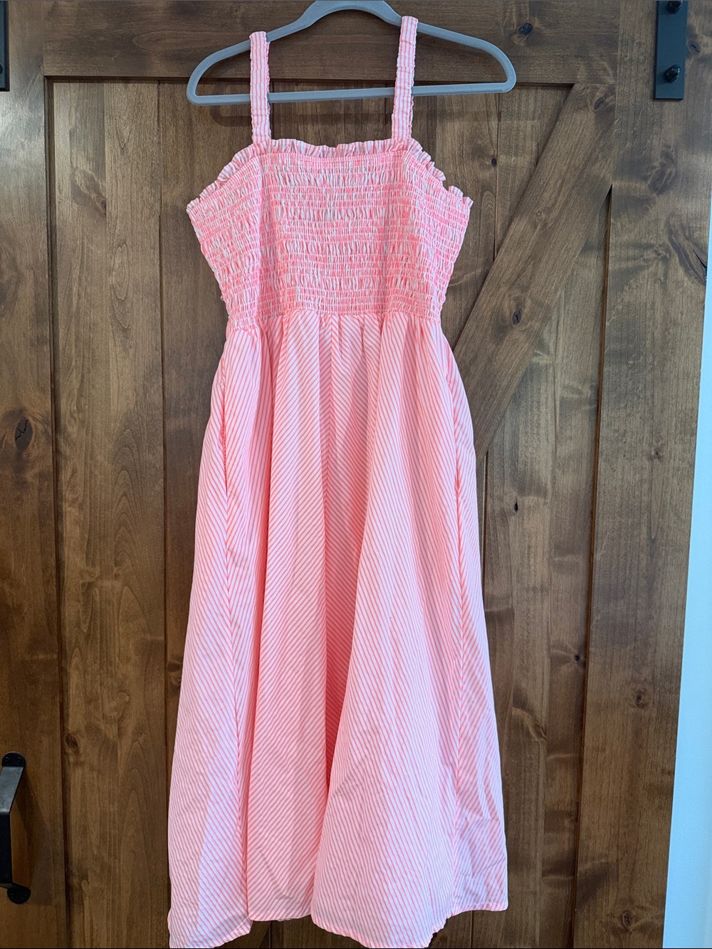 Vineyard Vines Kentucky Derby Smocked SunDress ~ New Rosa/White Cap ~ Sz L
